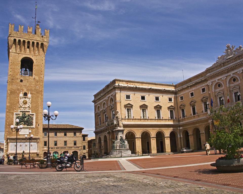 Gallery Hotel Recanati Exterior foto